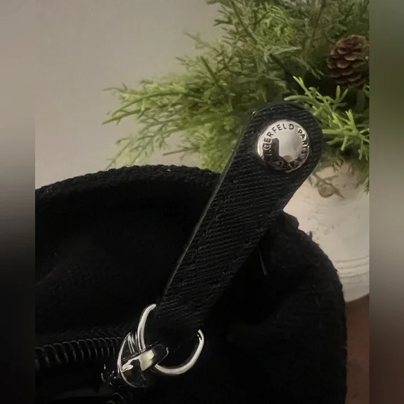 Karl Lagerfeld Paris Logo Tote - Picture 6 of 7